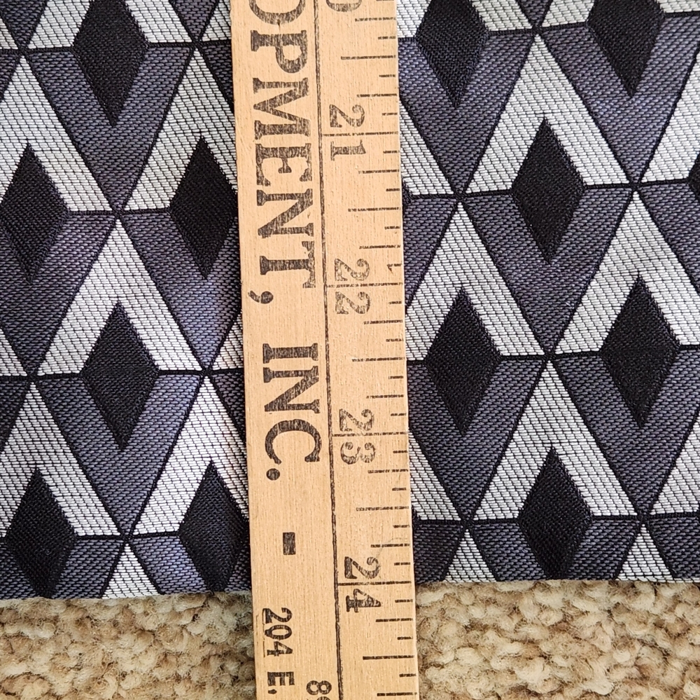 Carlisle Geometric Jacquard Skirt Suit Set Jacket & Pencil Skirt Black Silver 8 - Picture 13 of 16